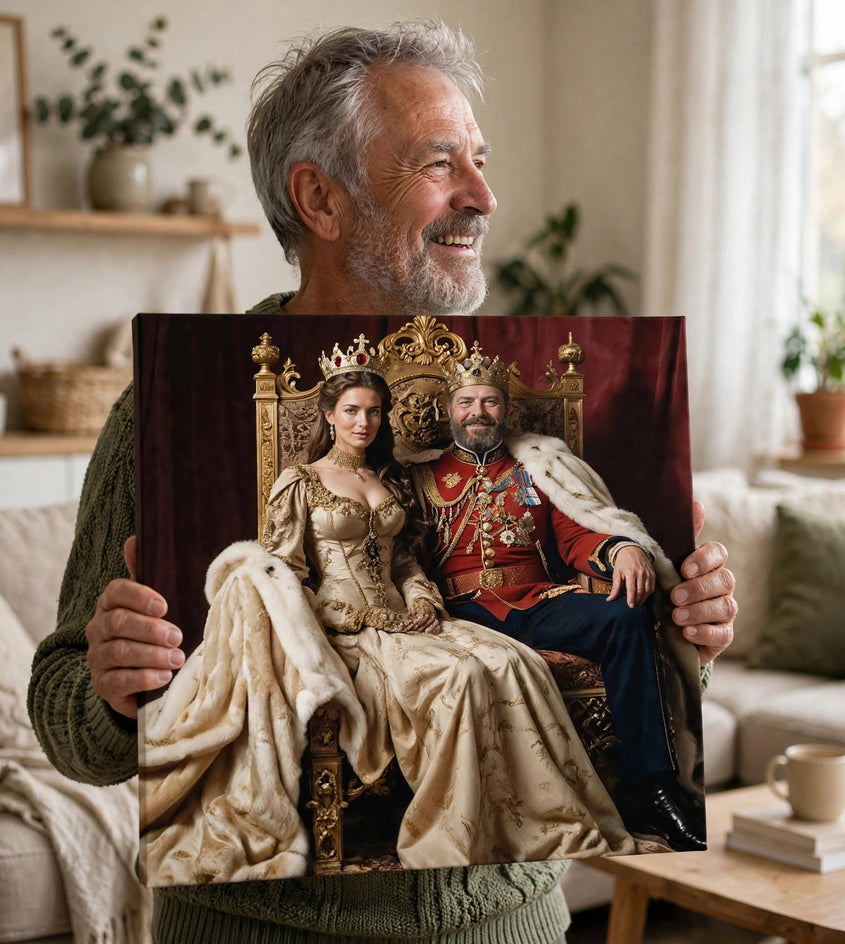 Pessoa segurando o quadro Quadro Personalizado de Casal — Trono Branco Real no tamanho grande